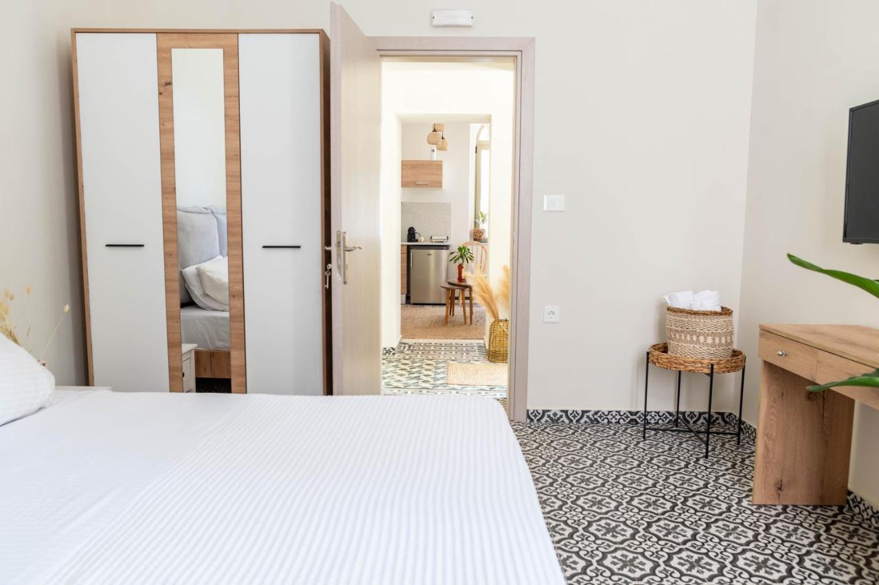 Kosnian City Suites ภายนอก รูปภาพ