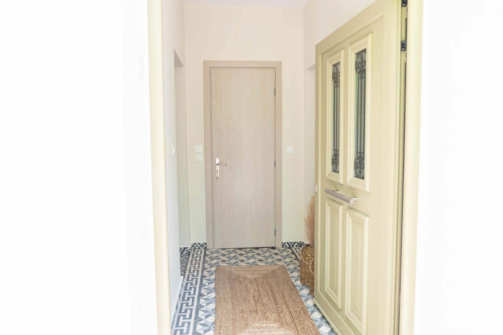 Kosnian City Suites ภายนอก รูปภาพ