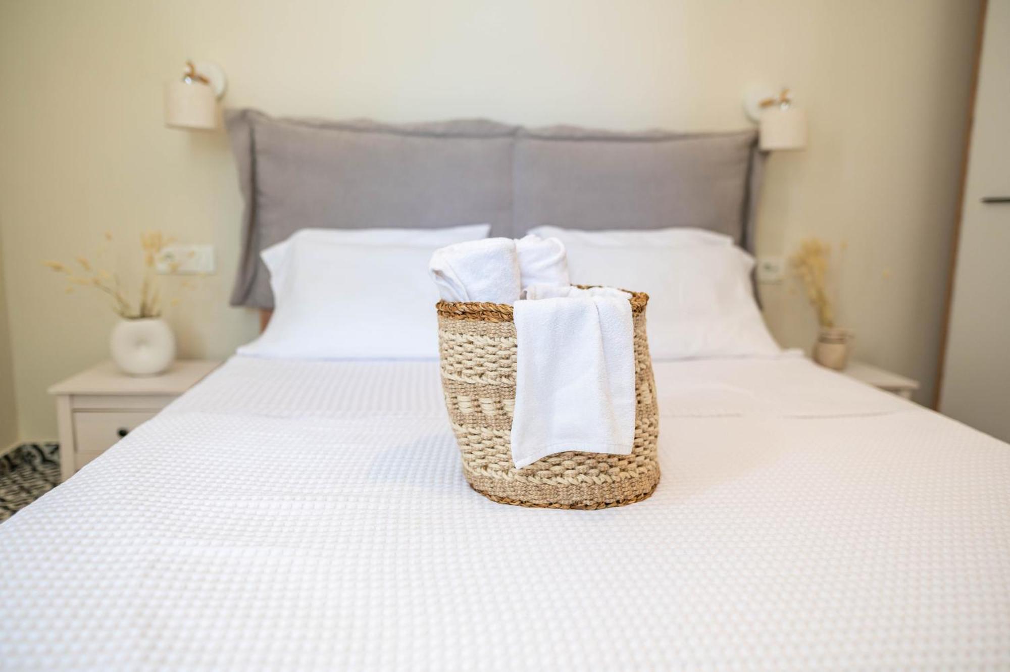 Kosnian City Suites ภายนอก รูปภาพ